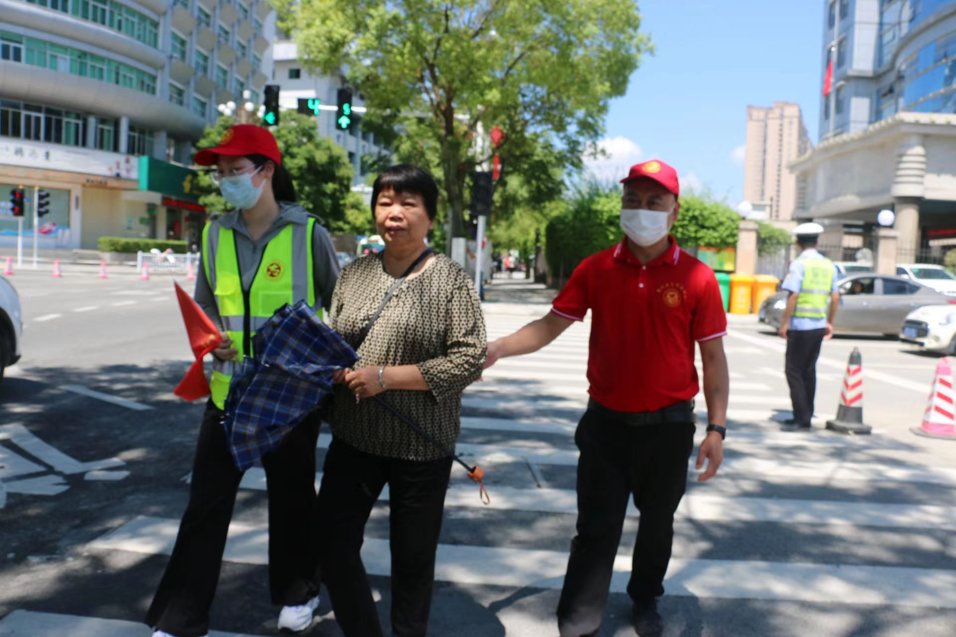 創(chuàng)建文明城市志愿者在行動