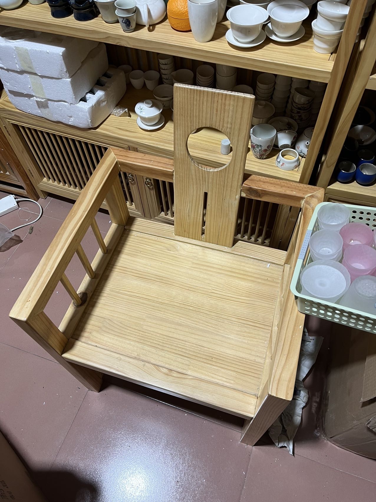出售1個(gè)泡茶桌，自提