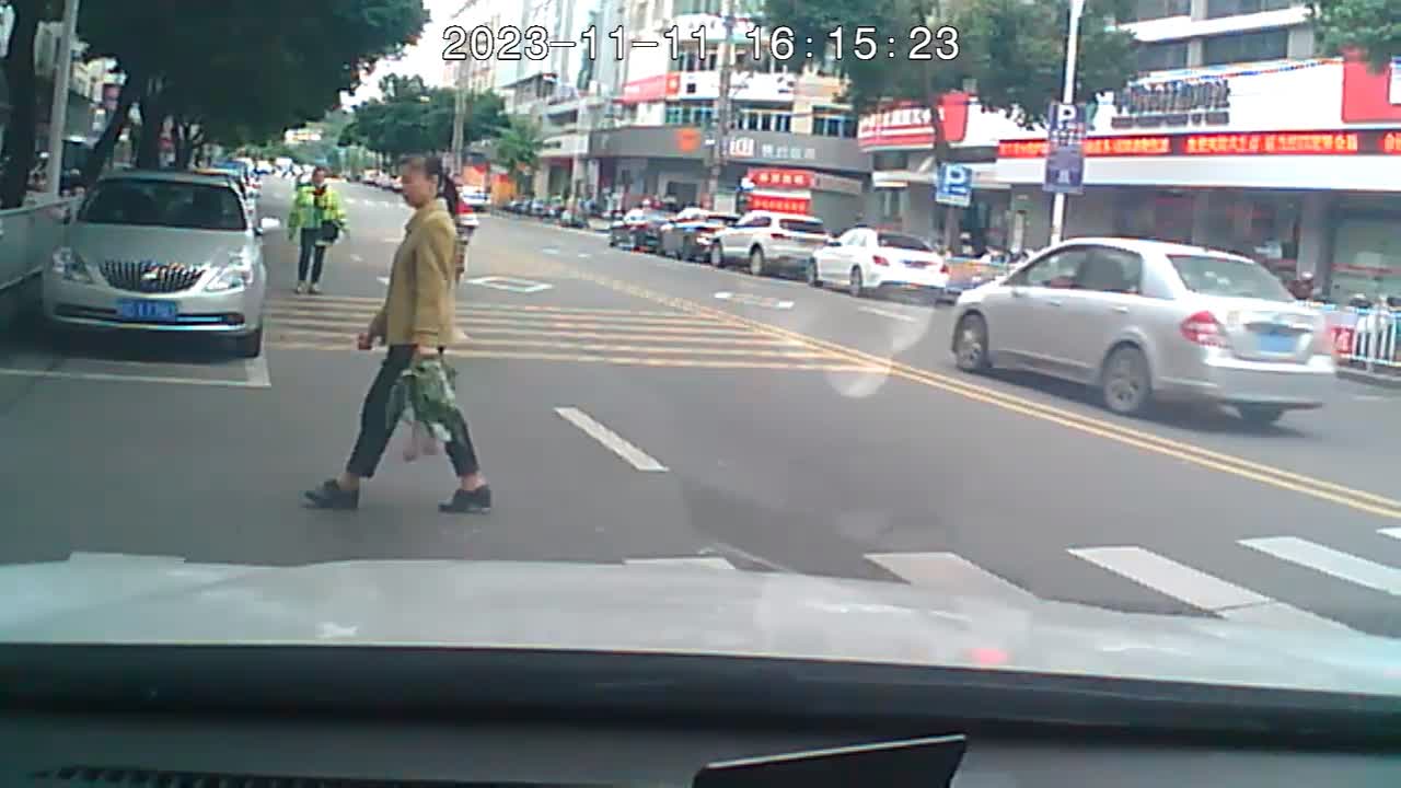 德化智慧停車，***作計(jì)時(shí)計(jì)費(fèi)大家可得留意了